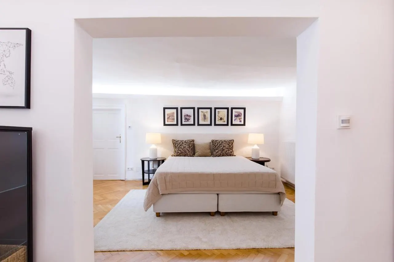 Apartment Ferienwohnung Altstadt Luxury Design Salzburg